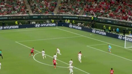 축구 보다가 “한국 기업 잘나가네”…월드컵 전광판에 숨겨진 비밀