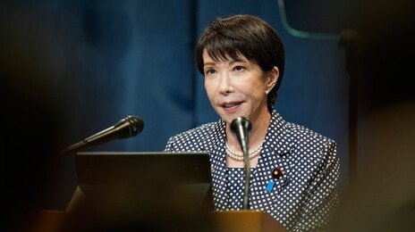 아베 4주기…다카이치 “아베처럼 도전하는 정치인 될 것”