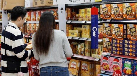 밥상에 닥친 ‘중동전 청구서’…가공식품 가격 줄줄이 인상