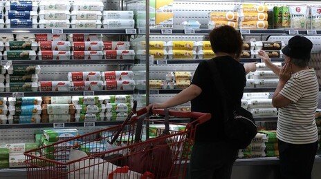 중동 긴장에 밥상물가 또 들썩… 햇반-만두-참치캔 줄인상