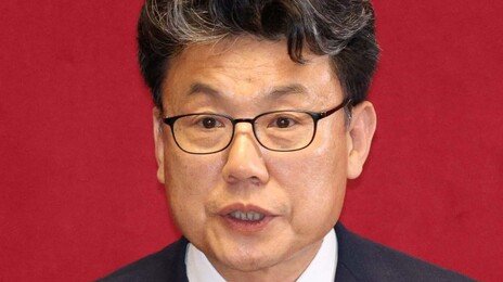 與진성준 “통합사관학교가 육사 보복? 그랬으면 쪼개버렸다”