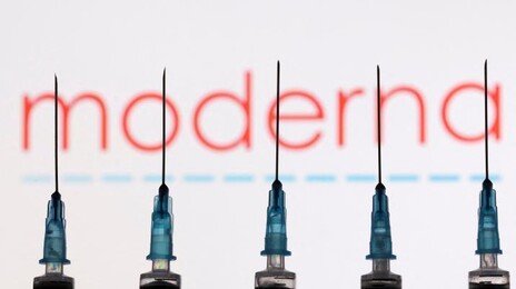 美 모더나 “mRNA 암 치료제, 후기 임상 첫 성공”