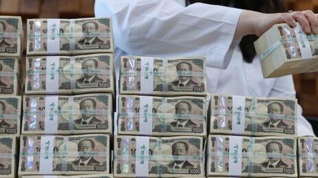 318조 엔 ‘큰손’ 日 GPIF 움직이나…日국채 3%에 리밸런싱 촉각