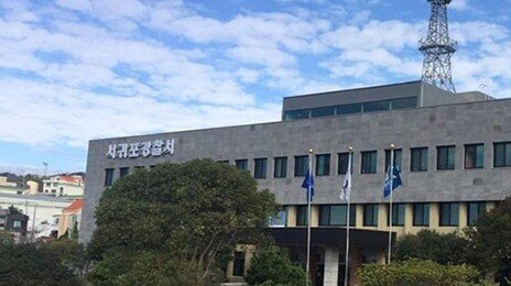 양육권 뺏긴 40대男, 딸과 함께 차에서 숨진채 발견