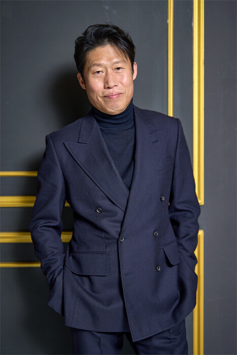 배우 유해진은 “영화 ‘파묘’의 흥행 돌풍이 그저 놀랍다”고 말했다.[(주)쇼박스]