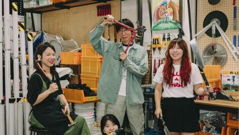 청년 140명이 두 개의 주민등록증으로 사는 이유 