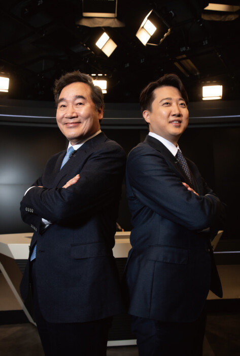 이낙연 새로운미래 인재위원장과 이준석 개혁신당 대표가 1월 9일 서울 광화문 동아미디어센터에서 ‘신동아’ 특별 대담을 진행했다. [박해윤 기자]