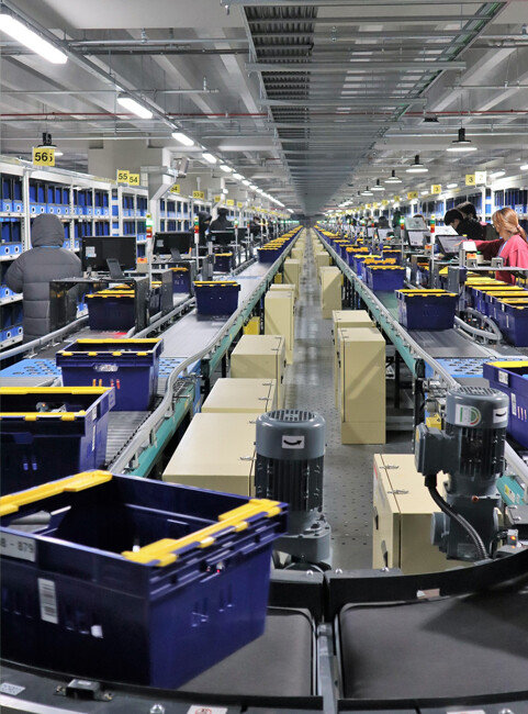 3월 2일 문을 연 마켓컬리의 김포 물류센터. 신선식품 물류센터로는 국내 최대 규모다. [마켓컬리 제공]