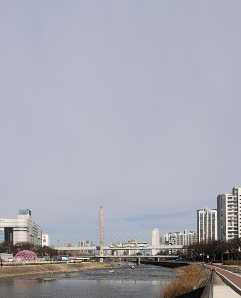 대구 지하철 3호선 대봉교역 인근에서 바라본 금호강의 지류 신천. 홍중식 기자
