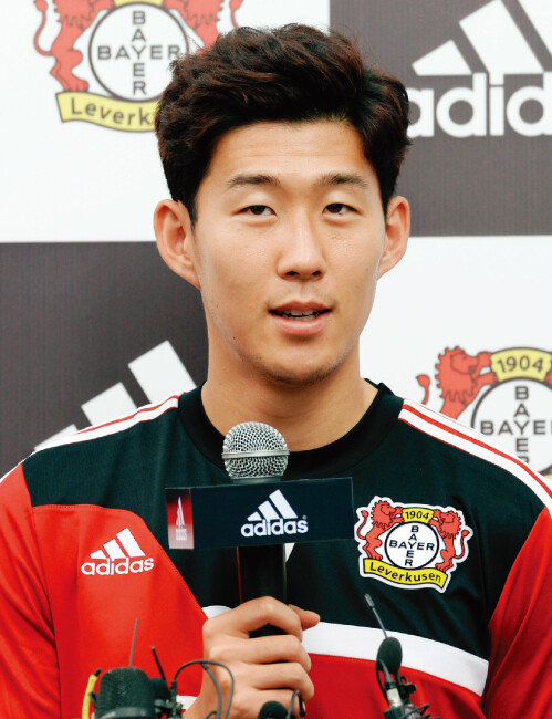 독일 축구팀 바이엘 04 레버쿠젠에서 뛸 당시의 손흥민. [뉴스1]