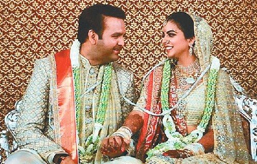 １１２９億ウォンの超豪華結婚 インドの貧富格差の陰 東亜日報