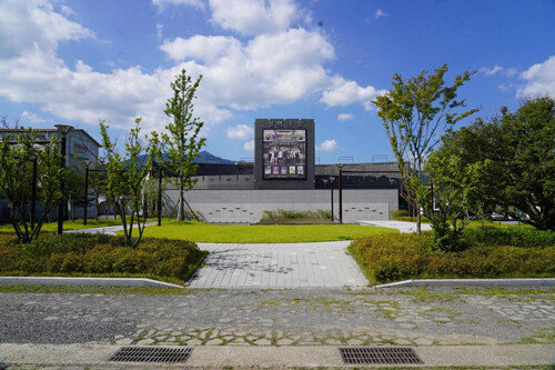 밀양공연예술축제 주 무대인 ‘성벽극장’.