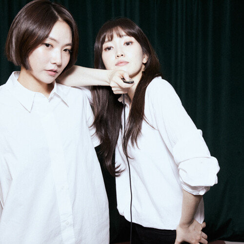 ‘옥상달빛’ 멤버 박세진(왼쪽)과 김윤주. [동아DB]