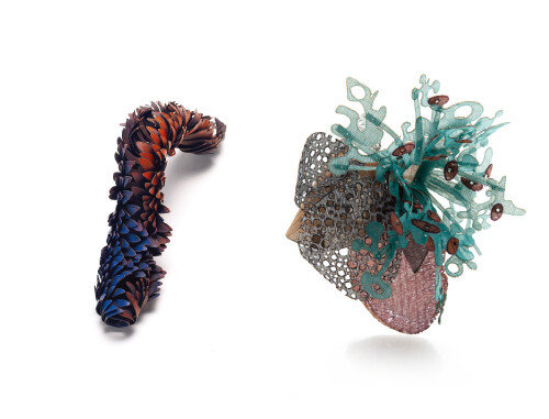 정지민, ‘Breeze’18, 2018, 동, 안료, 50×60×160mm(왼쪽). 정호연, ‘시간_s 802’, 2019, 폴리에스테르, 130×145×50mm.