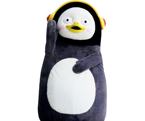 ‘안티꼰대’ 분위기 속에서 인기를 얻고 있는 EBS 캐릭터 펭수. [유튜브 ‘자이언트 펭TV’]