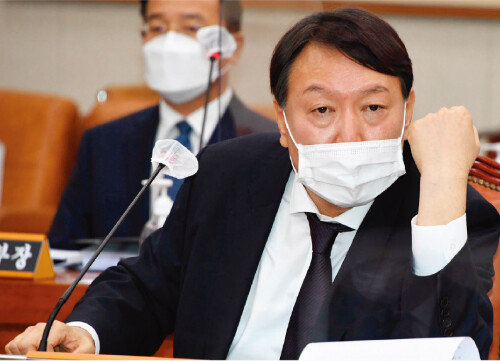 10월22일 국정감사에 출석한 윤석열 검찰총장. [사진=뉴시스]