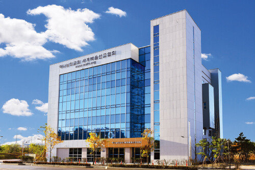인천국제공항 부근 영종하늘도시에 설립된 인천영종도 하나님의 교회.