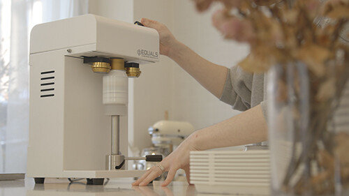 캔시머 독자기술 개발 이퀄스 , 美 ‘알파랩 기어 하드웨어 컵’ 수상 - 뉴스 썸네일 이미지