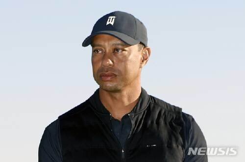 Tiger Woods on Twitter, “Thank you for the success and support”