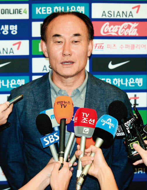 2018 자카르타-팔렘방 아시아경기 축구대표팀을 우승으로 이끈 김학범 감독. [동아DB]