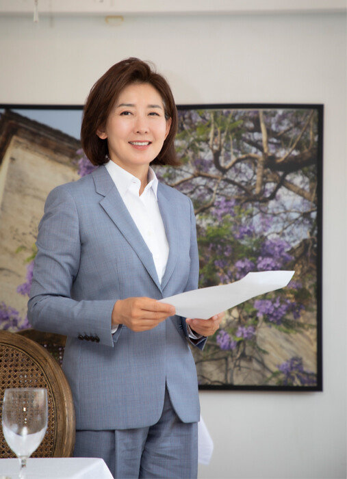 나경원 국회의원 당선인은 “이번처럼 혼신의 힘과 열성을 다해 선거운동을 한 것은 처음”이라고 밝혔다. [박해윤 기자]