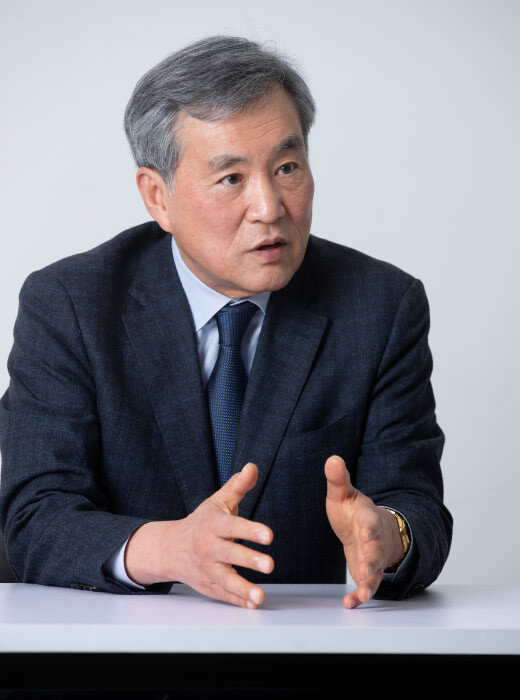 이상돈 중앙대 명예교수는 
2월 8일 서울 서대문구 동아일보 
충정로사옥에서 ‘신동아’와 
인터뷰하면서 임성근 부산고법 
부장판사 탄핵소추에 대해 
“말도 안 되는 일”이라고 했다. [지호영 기자]