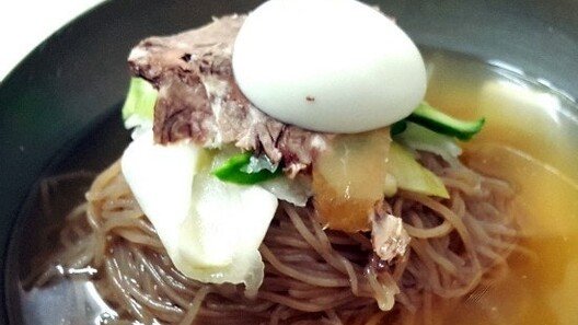 진한 육향 담긴 평양냉면에 상실한 고향의 맛 떠올렸다[김도언의 너희가 노포를 아느냐]