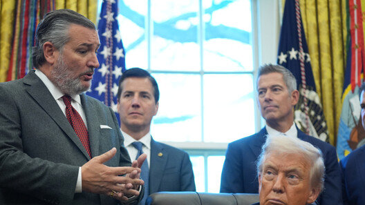 트럼프 “車연비 규제 대폭 완화”… 바이든 정책 또 뒤집기