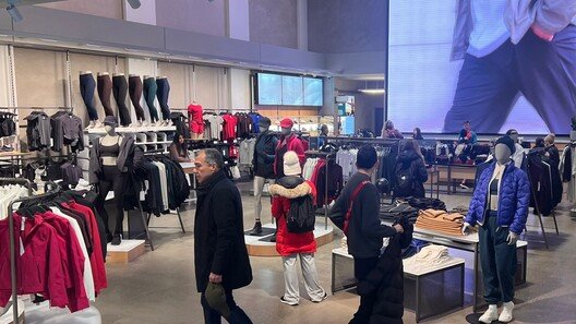 [글로벌 현장을 가다/임우선]‘인플레’ ‘경기 위축’ ‘AI’… 올해 미국 ‘블프’ 풍경을 바꾼 세 가지