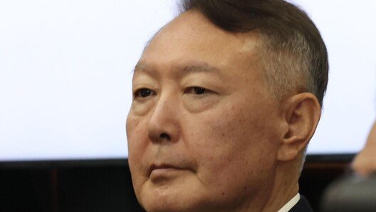 尹, 변호인 통해 새해 메시지 “적토마처럼…”