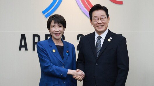 정상회담 D-3…日 “평화-안전 도움되는 국가 1위는 한국”