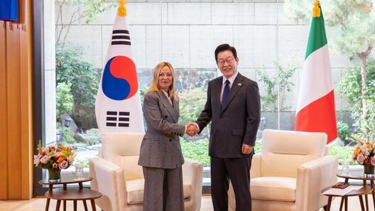 李대통령, 이탈리아 총리와 정상회담·오찬…저녁엔 與지도부 만찬