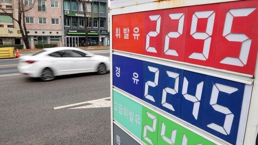 호르무즈 해협 봉쇄, 5위 산유국 쿠웨이트 감산 돌입