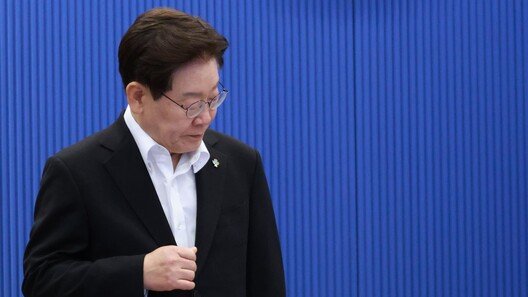 李 지지율 51%, 취임후 최저…부정평가 첫 40% 넘어