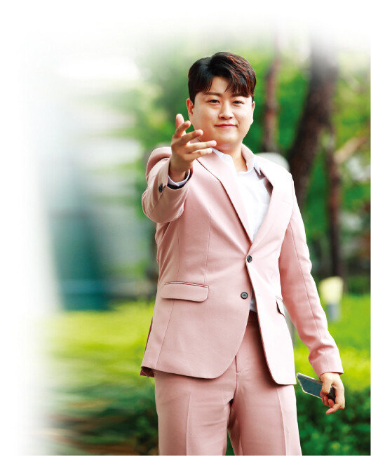 지난해 9월 군 입대 이후에도 
큰 사랑을 받는 김호중. [뉴스1]