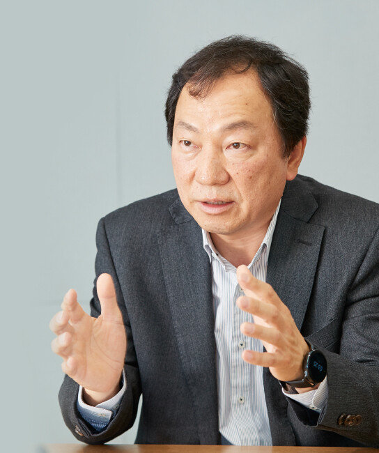 권순우 한국자영업연구원장은 “노동 개혁과 기업 개혁 없이 자영업 문제가 해결될 수 없다”고 강조했다. [홍중식 기자]