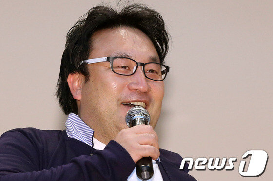 Lee Hyeok-jae “Sessed for not paying back?  I couldn’t even file a complaint.”