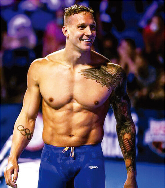 2020 도쿄올림픽 5관왕에 오르며 ‘새로운 수영 황제’에 등극한 미국 케일럽 드레슬. 그는 경기를 모두 끝내고 “완벽한 수영, 완벽한 경기를 해냈다”고 말했다. 우리는 그에게 말한다. “완벽한 피지컬, 완벽한 스타일.” [인스타그램]