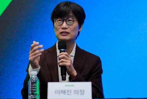 네이버, 두나무 합병 호재에도 9% 급락