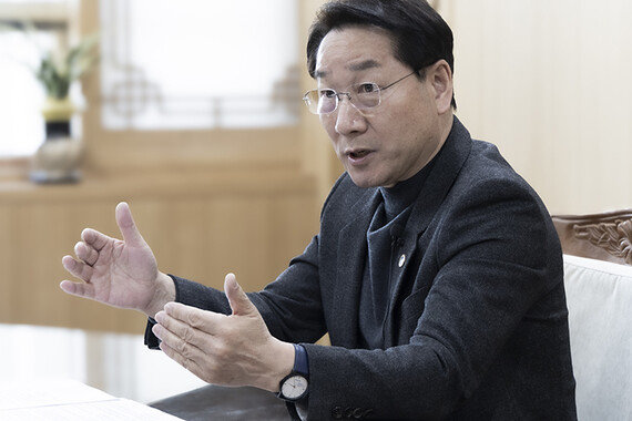 “시·도 행정통합은 무책임하고 한심…<br>인천 메가시티가 진짜 민심 통합”