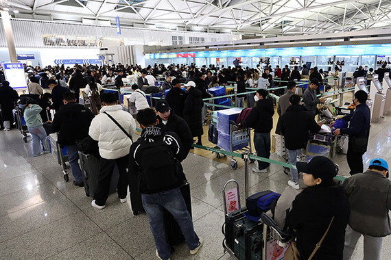 ‘윗사람 호통치고 아랫사람 일해 <br>내가 편한’ 정서 공략