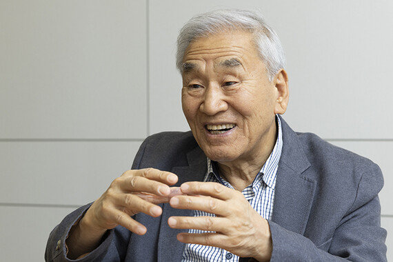 “3선 이상 불출마, 지도부 해체, <br>완전 경선제 도입”