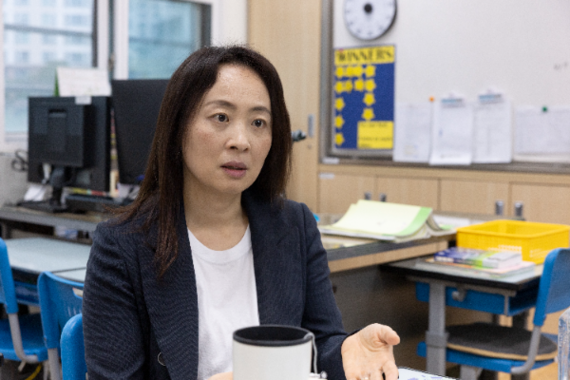 “두려움의 공간이 된 교실,<br> 그래도 나는 교사입니다”
