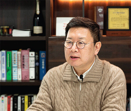 “코스피 5500 이상 상승 여력, <br>지금 들어가도 늦지 않아”
