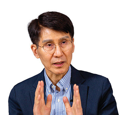 “고점론 시기상조… 코스피 영업익 60% 넘는 삼성전자·SK하이닉스, 주가는 45%에 불과”