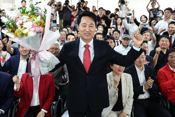 “일방적 권력 행사 모습에 정권 견제 심리 발동”… 줄곧 뒤지던 오세훈, 정원오에 ‘막판 대역전’ 