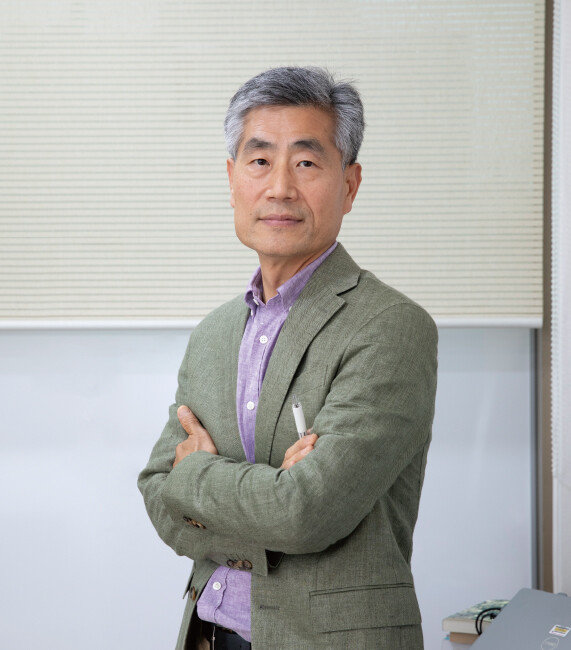 최연혁 한국의희망 서울콜로키움 정치학교 교장은 “정치를 잘하려면 리더십만큼 폴로어십을 중히 여겨야 한다”고 강조했다. [지호영 기자]