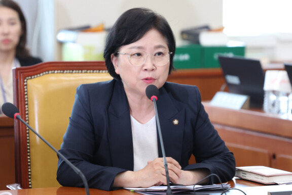 김현 더불어민주당 의원. 뉴스1