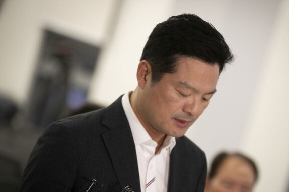 김태우 전 강서구청장은  2023년 5월 18일 공무상 비밀누설 혐의로 징역 1년 집행유예 2년 형에 처해졌으나 같은 해 8월 15일 윤석열 전 대통령이 그를 사면 복권했다. 동아DB 