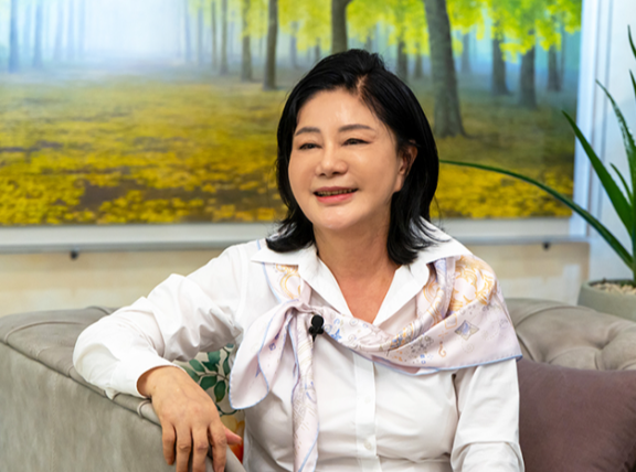 최연매 김정문알로에 회장은 “피부 건강을 위해 가장 중요한 것이 세안, 보습, 선 케어”라고 강조했다. 홍태식 객원기자